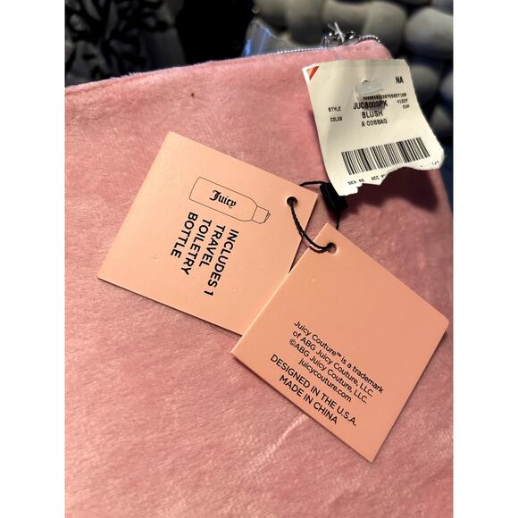 Juicy Couture Fuzzy Pink Cosmetic Travel Case NWT - Picture 8 of 8
